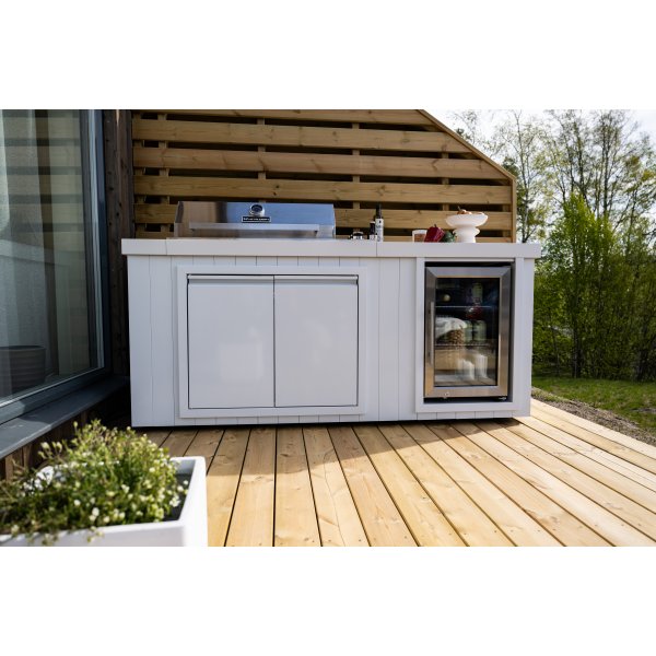 Utekj�kken med kj�leskap | Gassgrill i rustfritt st�l med granittbenkeplate (4 brennere) | Hvit | Alaska