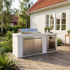 Utekj�kken med kj�leskap | Gassgrill i rustfritt st�l med granittbenkeplate (4 brennere) | Hvit | Alaska
