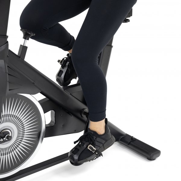 Spinningsykkel med treningscomputer | 8kg svinghjul | Trekrunner TR102