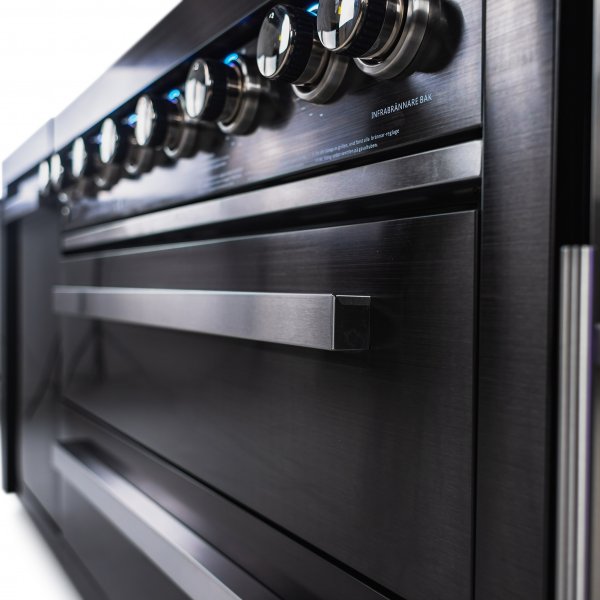 Stor luksuris gassgrill med varmluftfunksjon - Austin Blackline