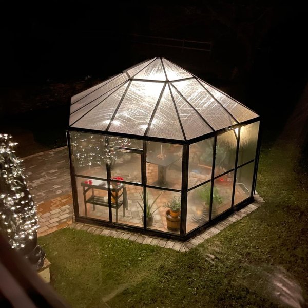 Orangeri og lysthus 12,6 m² | Sekskantet drivhus | 4 mm sikkerhetsglass Orangeri og lysthus 12,6 m² | Sekskantet drivhus | 4 mm sikkerhetsglass
