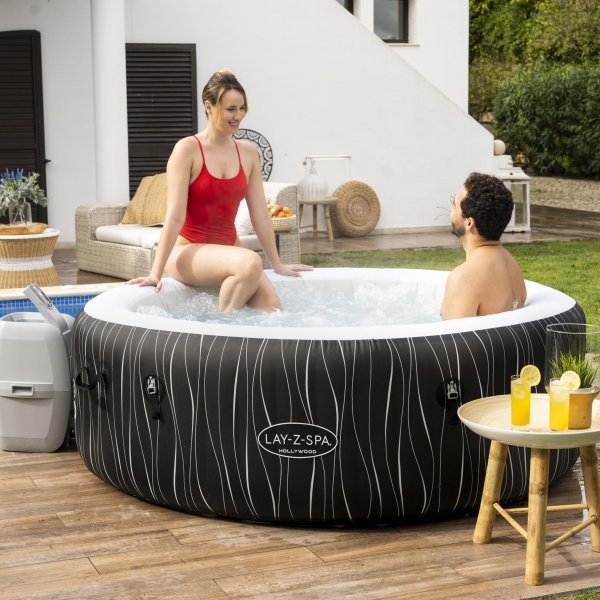 Oppbl�sbart spabad 4�6 personer | Lay-Z-Spa Hollywood AirJet | Bestway