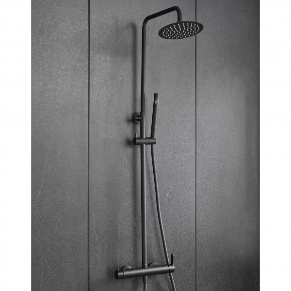 Svart dusjsett med takdusj og hånddusj i avrundet design Svart dusjsett med takdusj og hånddusj i avrundet design