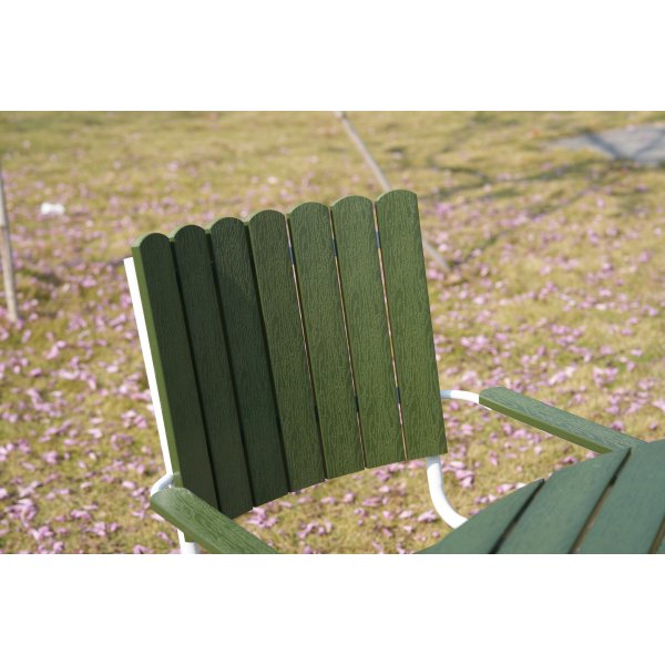 Rund hagem�belgruppe | 6 stoler | �135 cm bord | Gr�nn/hvit | Gl�nta