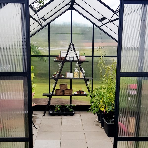 Drivhus 8,9m² | Høy dyrkingshøyde | 6 mm kanalplast Drivhus 8,9m² | Høy dyrkingshøyde | 6 mm kanalplast