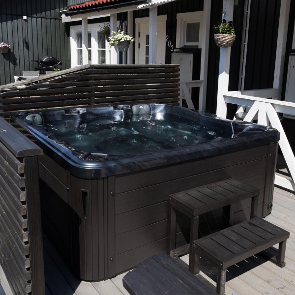 Spabad - Poseidon Blackline Spabad - Poseidon Blackline