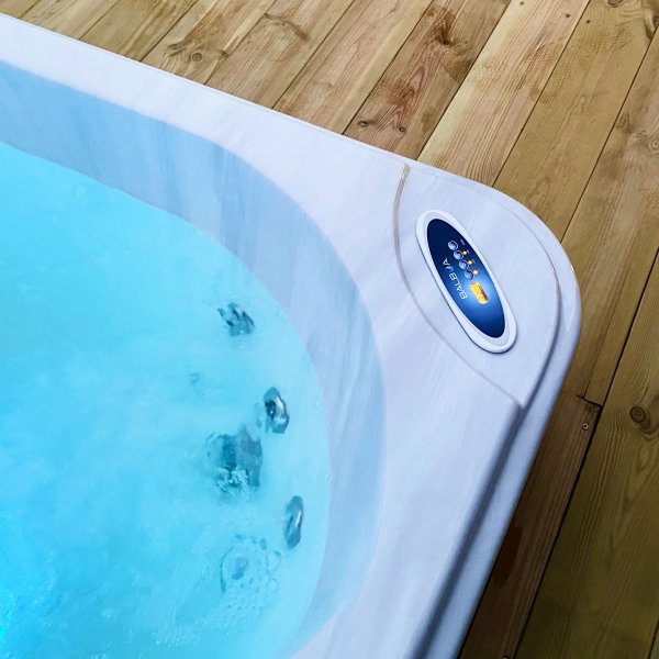 Spabad Foibe - 4 personer | Balboa VL260 | Lyfco Spabad Foibe - 4 personer | Balboa VL260 | Lyfco