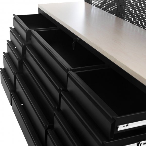 Komplett garasjeinnredning p hjul