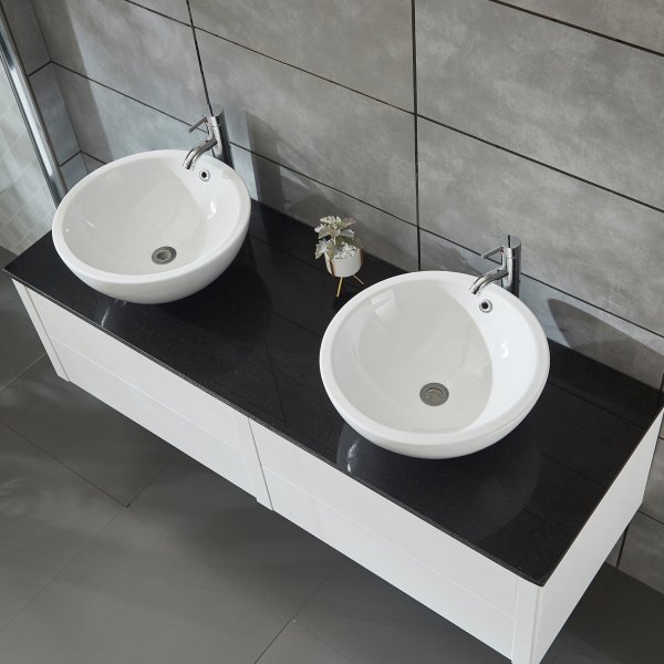 Baderomsmøbler 150cm | Dobbel vask og baderomsspeil Baderomsmøbler 150cm | Dobbel vask og baderomsspeil