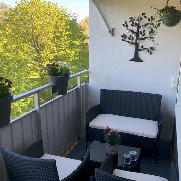 Liten loungesett for balkong Liten loungesett for balkong