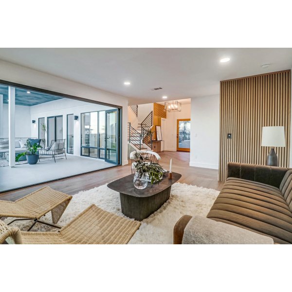 Trelamell Akustikkpaneler | 2400x600x21mm | Hvit Eik Trelamell Akustikkpaneler | 2400x600x21mm | Hvit Eik