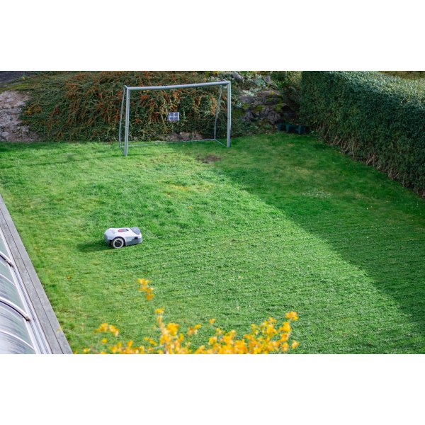 Robotgressklipper uten kantledning 3600 m� | Full-Band RTK + 4 AI-kameraer | ANTHBOT Genie 3000