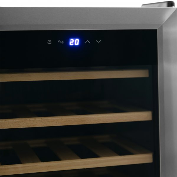 Vinkjøleskap for 24 flasker | Stillegående | 43 cm bredt Vinkjøleskap for 24 flasker | Stillegående | 43 cm bredt