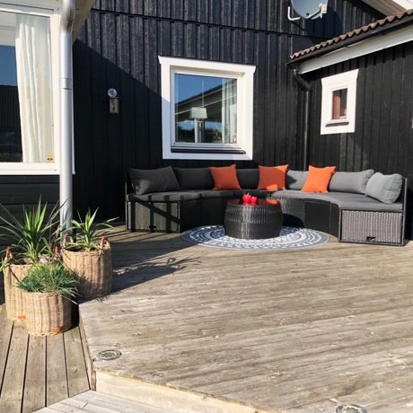 Stor rund loungesett med innebygd oppbevaring til puter - 6 sitteplasser Stor rund loungesett med innebygd oppbevaring til puter - 6 sitteplasser