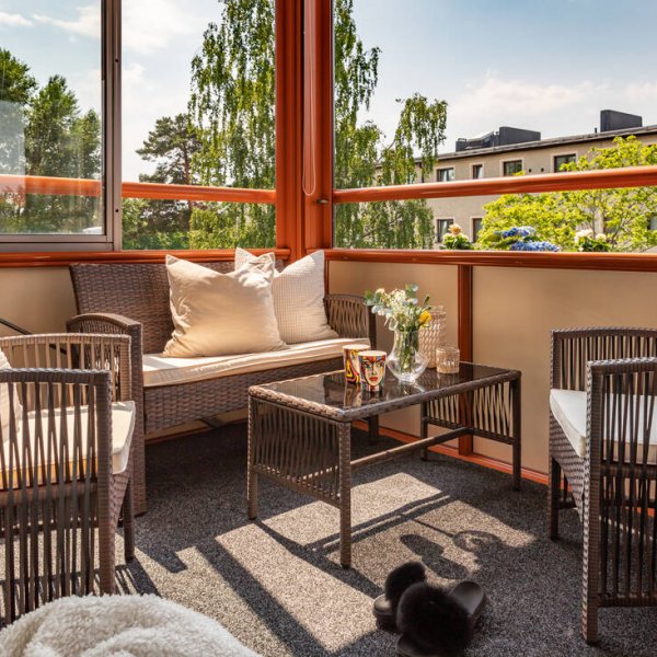 Luksuriøs sofagruppe for balkongen | Lyfco Dalsjö Luksuriøs sofagruppe for balkongen | Lyfco Dalsjö