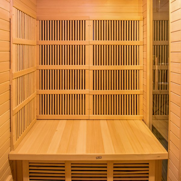 Infrarød sauna - 4 personer | Full høyde 210cm | Løyly Infrarød sauna - 4 personer | Full høyde 210cm | Løyly